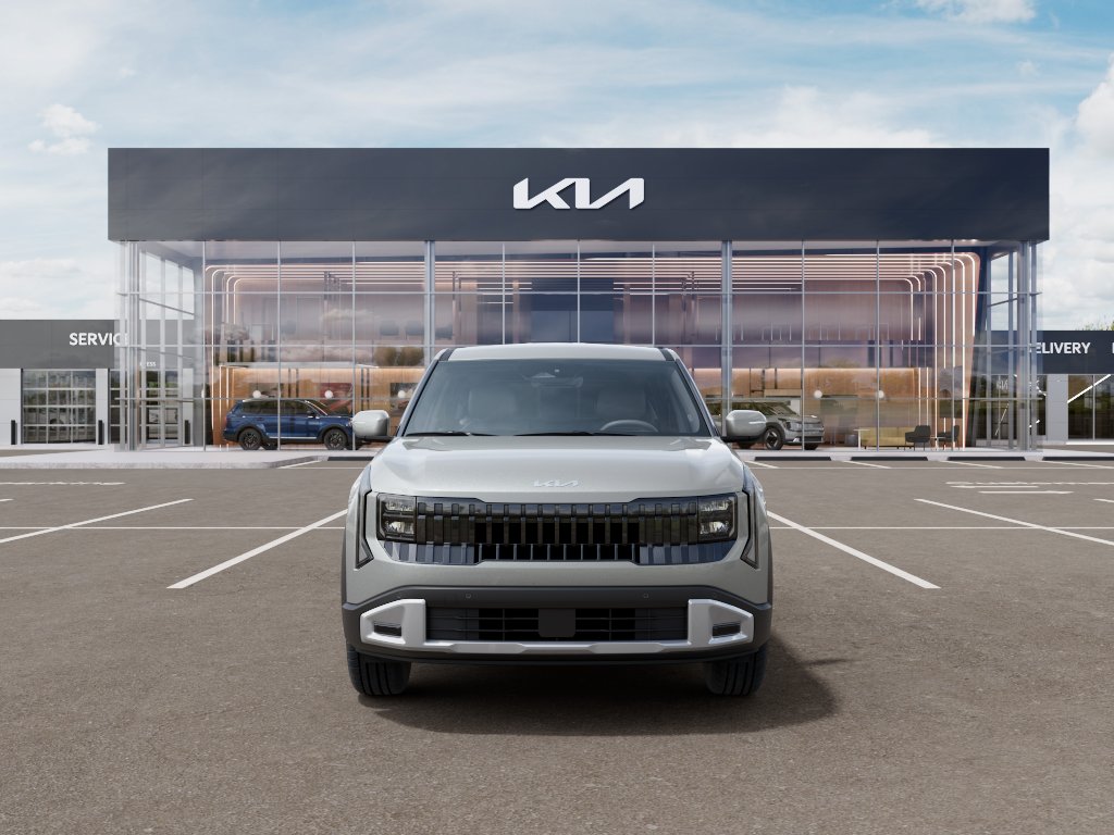 2027 Kia Seltos LX SUV Slide 1
