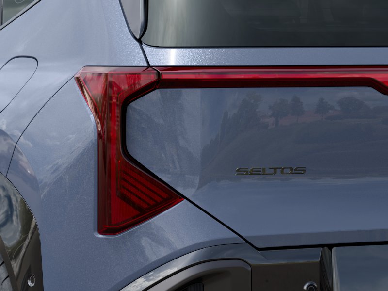 2027 Kia Seltos X-LINE SX SUV Slide 10