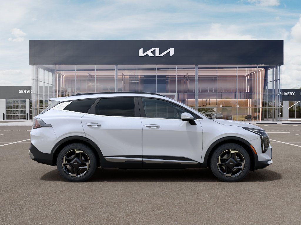 2027 Kia Sportage EX SUV Slide 6