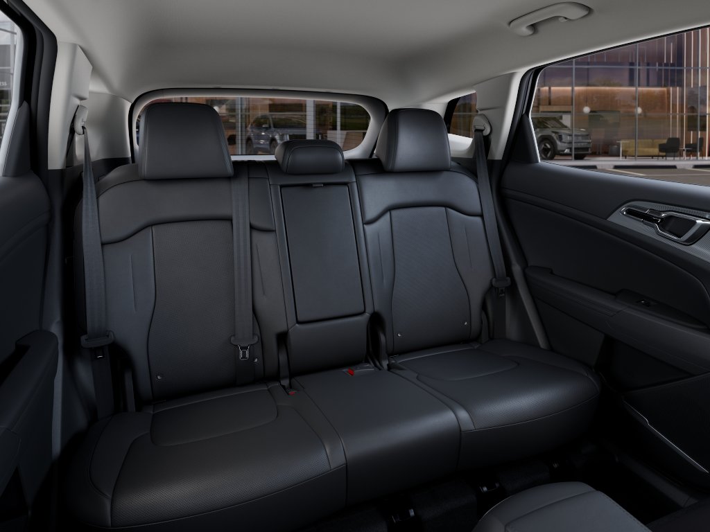 2027 Kia Sportage EX SUV Slide 15