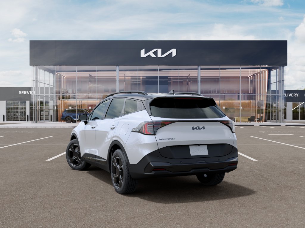 2027 Kia Sportage X-LINE SUV Slide 3